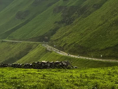 Ejemplo de rutas en moto con encanto por el norte de España